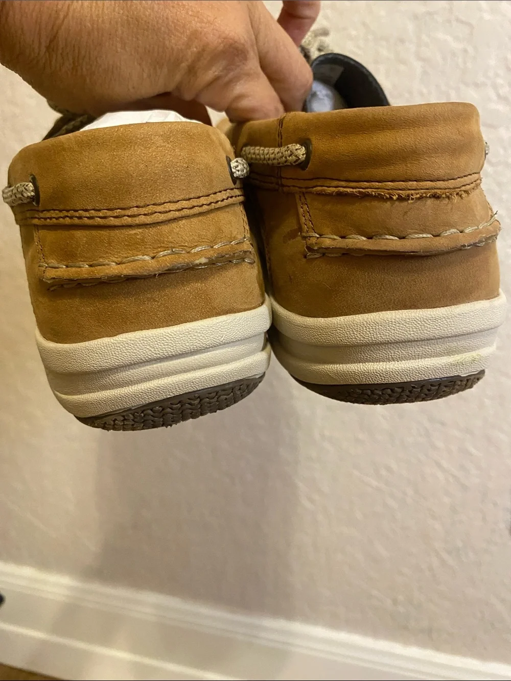 Like New Sperry Big Boy Brown Leather Boat Shoes Size 7M worn once